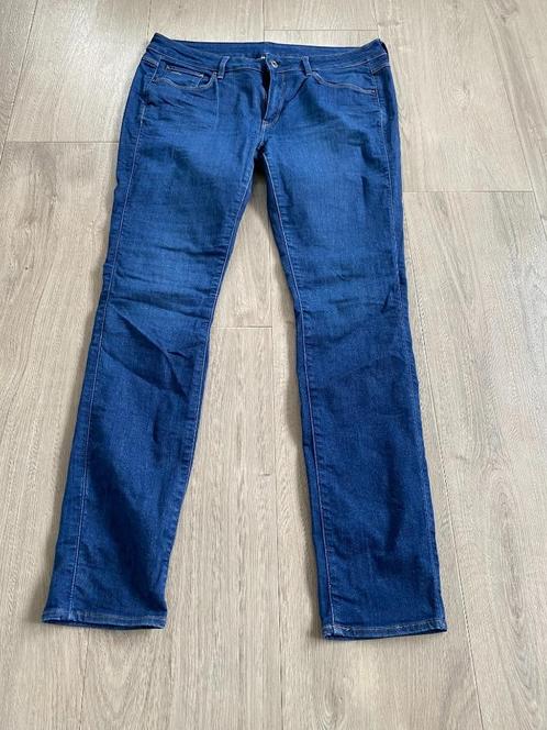 G-STAR 3301 contour skinny nieuwstaat maat W32 / L32 DR, Kleding | Dames, Spijkerbroeken en Jeans, Zo goed als nieuw, W30 - W32 (confectie 38/40)