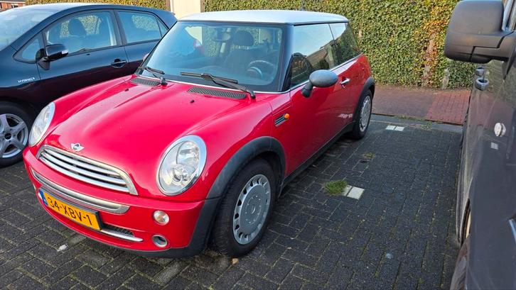 Te koop: Mini Cooper One – R50 | Nette staat, Auto's, Mini, Particulier, One, Airbags, Airconditioning, Climate control, Elektrische ramen