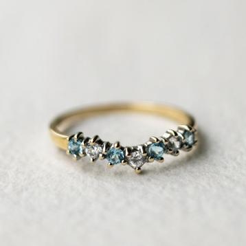 Vintage 9K gouden chevron ring Topaas & CZ - 17,75 beschikbaar voor biedingen
