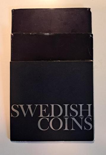 Mapjes met Zweedse munten beschikbaar voor biedingen