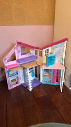 Barbiehuis Barbie Speelhuis, Kinderen en Baby's, Speelgoed | Poppenhuizen, Ophalen, Zo goed als nieuw, Toebehoren