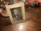 Fotolijst // 18.5x13.5// foto 13.5 x9 cm / staal, Antiek en Kunst, Ophalen of Verzenden