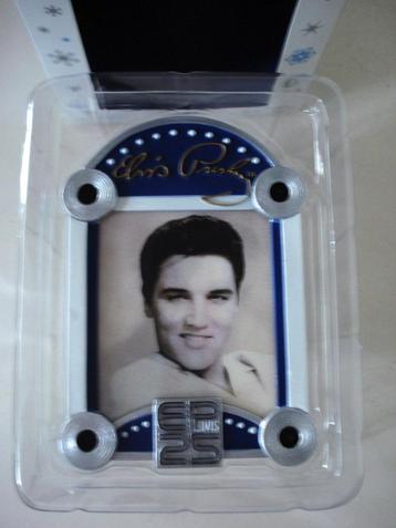 Elvis Presley Christmas ornament beschikbaar voor biedingen
