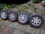 Winterbanden Kia Sportage, Auto-onderdelen, Banden en Velgen, 16 inch, Banden en Velgen, Personenwagen, Gebruikt