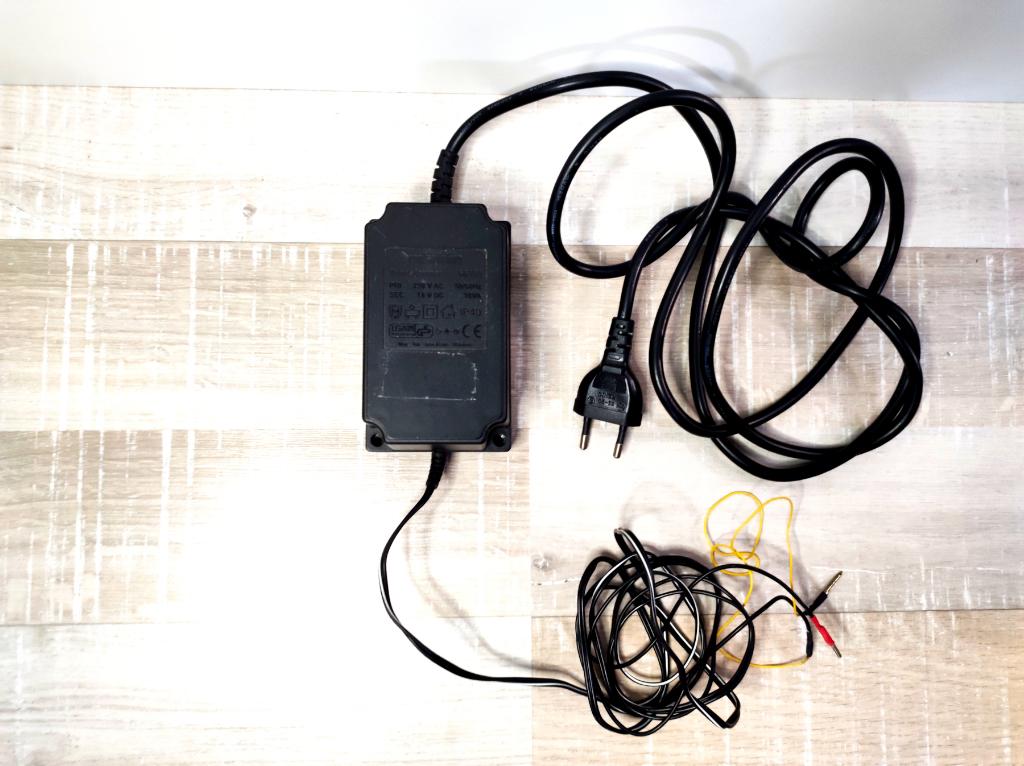 Märklin 66181 Transformator 18W 18VDC sec., 230V prim. IP40, Hobby en Vrije tijd, Modeltreinen | H0, Gebruikt, Transformator of Voeding