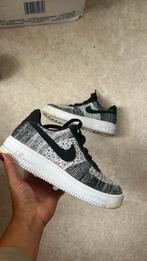 Nike low dunk, Kleding | Dames, Schoenen, Ophalen of Verzenden, Zo goed als nieuw, Sneakers of Gympen