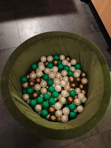 Ballenbak zgan beschikbaar voor biedingen