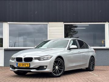 BMW 3-serie 320i Executive / Kleppensysteem / Grote Scherm ! beschikbaar voor biedingen