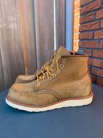 Red Wing 8881 moc toe olive mohave roughout US9D/42, Overige kleuren, Boots, Ophalen of Verzenden, Zo goed als nieuw