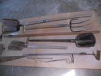 15 x oud boerenhandgereedschap, Ophalen
