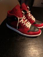 Air Jordan 1 Mid Banned - Zo goed als nieuw, Ophalen, Zo goed als nieuw, Zwart, Sneakers of Gympen