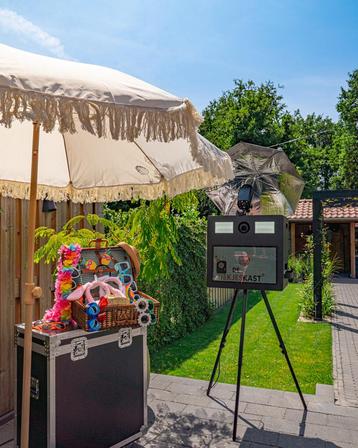 Photobooth ‘De Kiekjeskast’ Herinneringen van jouw feest! beschikbaar voor biedingen