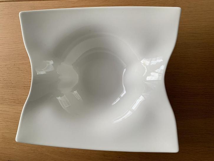 Villeroy & Boch New Wave Schaal, Huis en Inrichting, Keuken | Servies, Zo goed als nieuw, Schaal of Schalen, Overige stijlen, Porselein