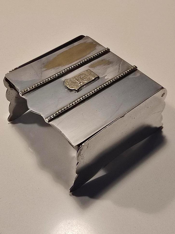 Antieke 19de eeuwse verzilverde snuifdoos / pillendoos €49, Antiek en Kunst, Antiek | Goud en Zilver, Ophalen of Verzenden