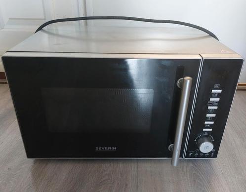 Gebruikte combimagnetron met grill + heteluchtfunctie., Witgoed en Apparatuur, Magnetrons, Gebruikt, Vrijstaand, 45 tot 60 cm