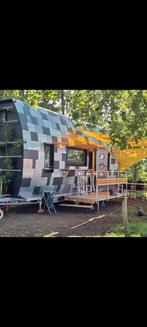 Tiny house op wielen 6 persoons een echte unieke beleving!