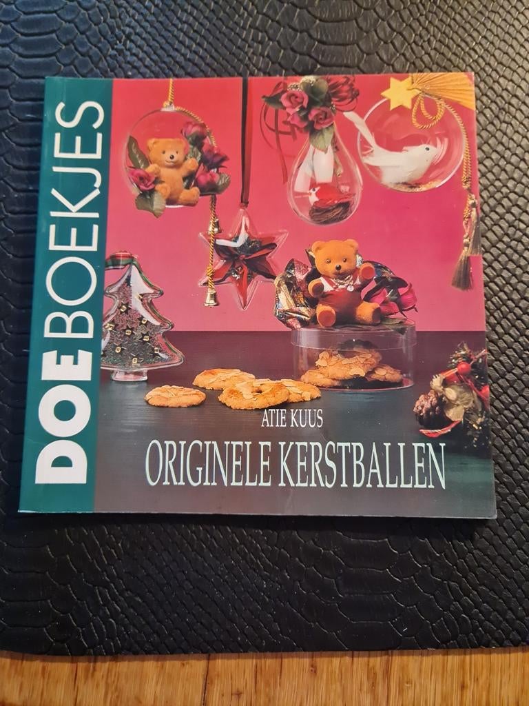Kuus - Originele kerstballen, Ophalen of Verzenden, Zo goed als nieuw, Kuus