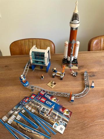 Lego City 60228 Ruimteraket en vluchtleiding beschikbaar voor biedingen