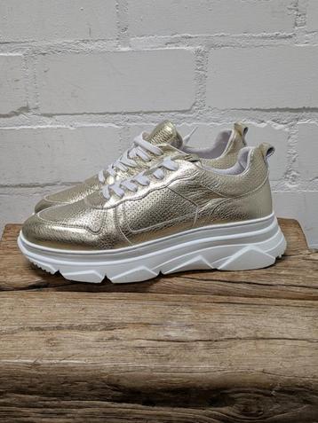 Red Rag - Gouden leren sneakers maat 40 - Nieuw €180 beschikbaar voor biedingen