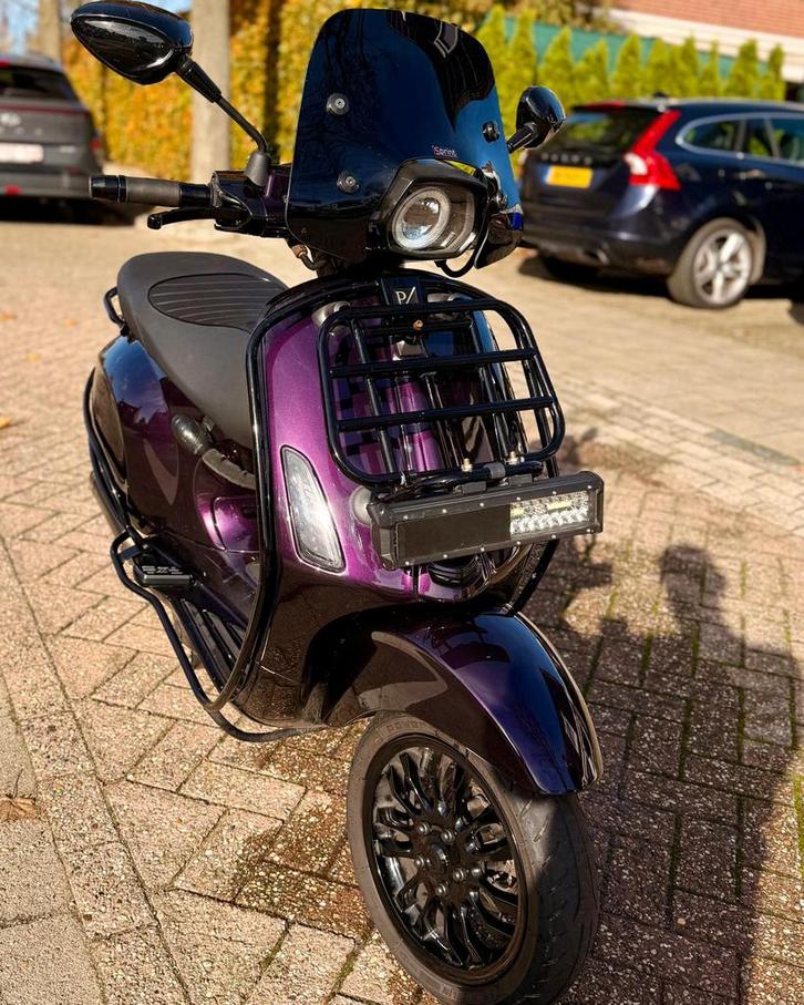 Piaggio/Vespa sprint 4t 4v 80cc brom, Fietsen en Brommers, Scooters | Vespa, Zo goed als nieuw, Overige modellen, Benzine, Ophalen