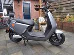 Te koop yadea g5 electrische scooter 143 km, Fietsen en Brommers, Ophalen of Verzenden, Zo goed als nieuw, Elektrisch