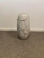 Aardewerken vaas met Decor van Giraffen, Klaas Mobach, Ophalen