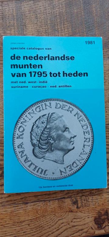 Mooi overzichtsboekje. beschikbaar voor biedingen