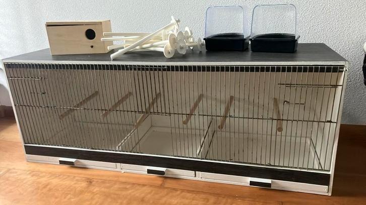 Vogelhok inclusief accessoires, Dieren en Toebehoren, Vogels | Hokken en Kooien, Zo goed als nieuw, Volière, Ophalen