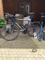 Focus cayo ultegra met mio 215 fiets/navigatie computer, 28 inch, Carbon, Heren, Zo goed als nieuw