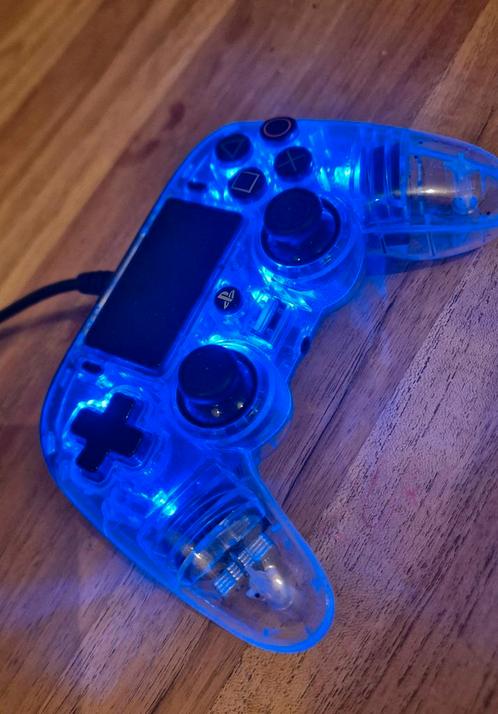 PS4 Controller Nacon Illuminated - Transparant Blauw, Spelcomputers en Games, Spelcomputers | Sony PlayStation 4, Zo goed als nieuw