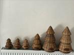 6 Riviera Maison rattan kerstbomen, Ophalen