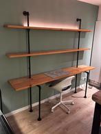Bureau van steigerbuizen en steigerhout, 225 cm breed., Huis en Inrichting, Ophalen, Gebruikt, Bureau