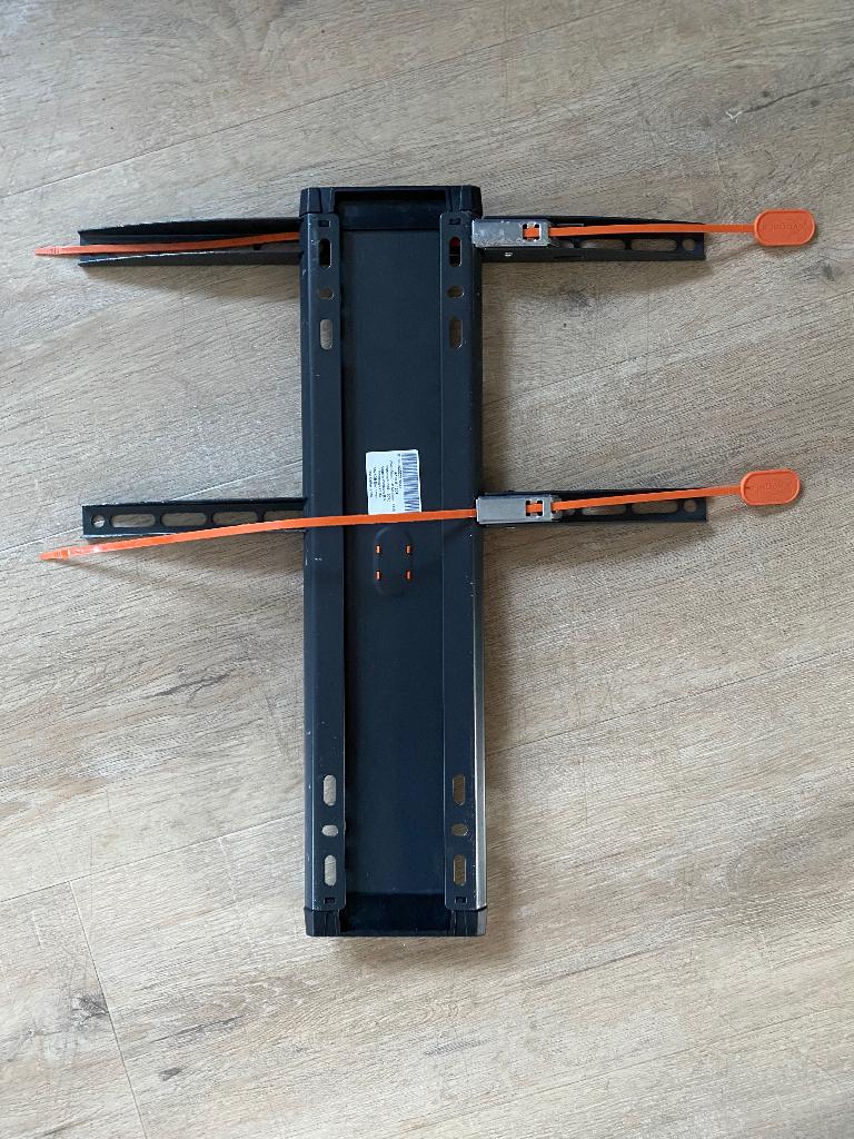 Tv muurbeugel, Ophalen of Verzenden, Zo goed als nieuw