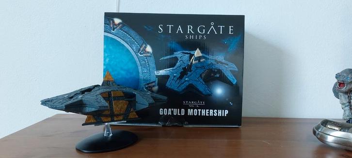 Stargate Goa'uld Mothership - Eaglemoss/Master Replicas, Verzamelen, Film en Tv, Zo goed als nieuw, Tv, Beeldje, Replica of Model