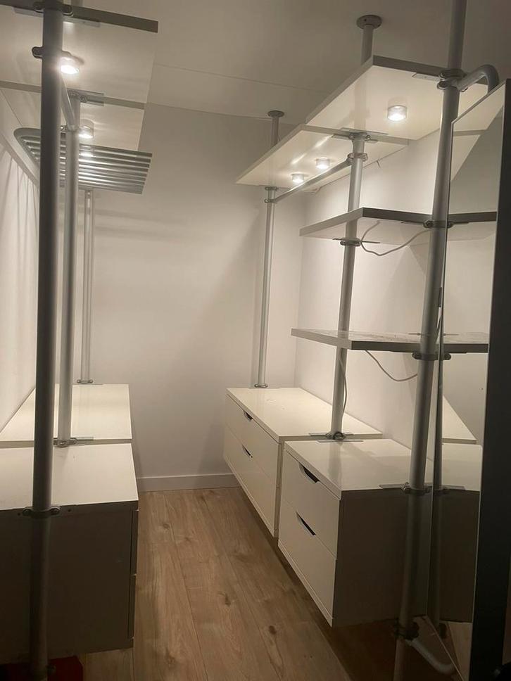 Inbouw kledingkast, Huis en Inrichting, Kasten | Kledingkasten, 200 cm of meer, 25 tot 50 cm, Ophalen