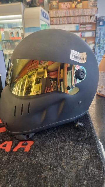 Bandit Integraalhelm met Gouden Vizier maat L beschikbaar voor biedingen