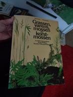 spectrum  Natuurgids....Grassen, Varens, Mossen en korstm., Boeken, Natuur, Ophalen of Verzenden, Zo goed als nieuw, Natuur algemeen