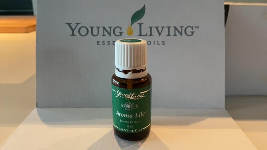 Young Living Aroma Life 15 ml 3/4 vol, Ophalen of Verzenden, Gebruikt, Aroma