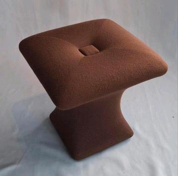 Retro Mushroom Poef Clemens Claessen  beschikbaar voor biedingen