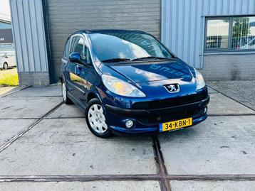 Peugeot 1007 1.6-16V Automaat/ Airco/Cruise/ Cr/NAP beschikbaar voor biedingen