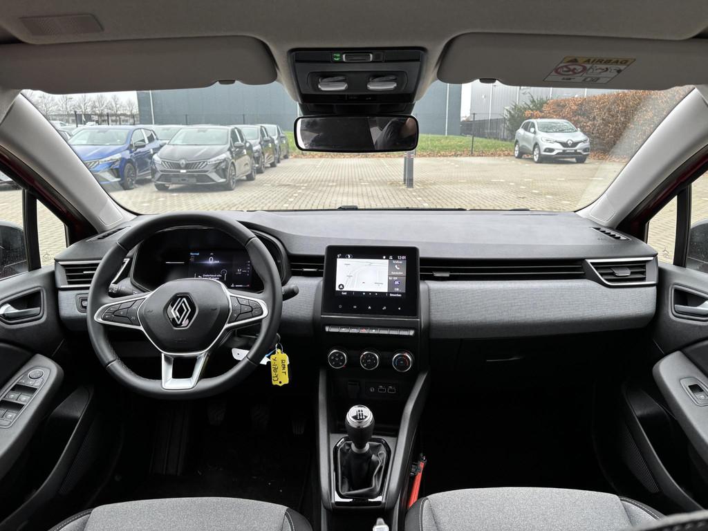 Renault Clio 1.0 TCe 90 GPF evolution / Navigatie / All-seas, Voorwielaandrijving, Gebruikt, Met garantie (alle), 49 €/maand