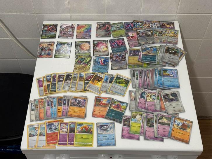 Pokemon Kaarten Collectie – V, VMAX, EX, Holo/Reverse, Hobby en Vrije tijd, Verzamelkaartspellen | Pokémon, Zo goed als nieuw