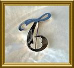 Zilveren broche letter t, Ophalen of Verzenden, Zilver, Broche