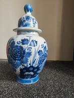 Porseleinen vaas Delfts blauw, Antiek en Kunst, Ophalen of Verzenden