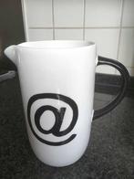 Schenkkan Waterkan Sapkan Social Media Apestaart Symbool, Nieuw, Ophalen of Verzenden, Overige stijlen, Kop(pen) en/of Schotel(s)