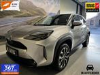 Toyota Yaris Cross 1.5 Hybrid Dynamic /Stoel-Stuurverwarming, Auto's, Stof, Gebruikt, Met garantie (alle), 1490 cc
