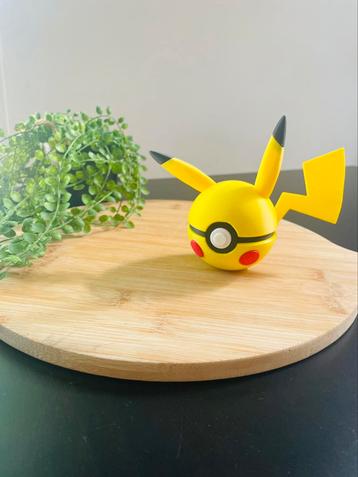 Pikachu bal | Pokémon ball | pokeball 3D print beschikbaar voor biedingen
