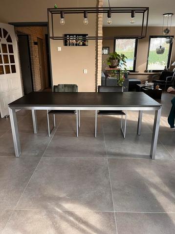Arco Eettafel / Bureau - Uitstekende Staat! beschikbaar voor biedingen
