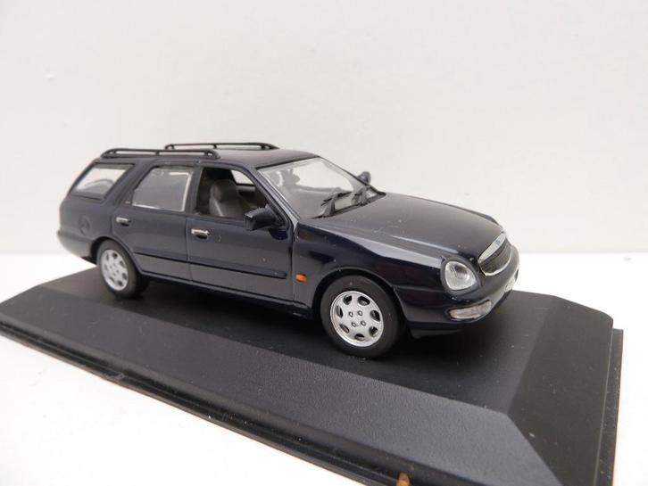 Ford Scorpio Station  '' Minichamps '', Hobby en Vrije tijd, Modelauto's | 1:43, Zo goed als nieuw, Auto, MiniChamps, Ophalen of Verzenden