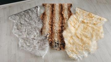 Schitterende Vloerkleedjes/Vachtjes! 90CM Superzacht! NIEUW! beschikbaar voor biedingen